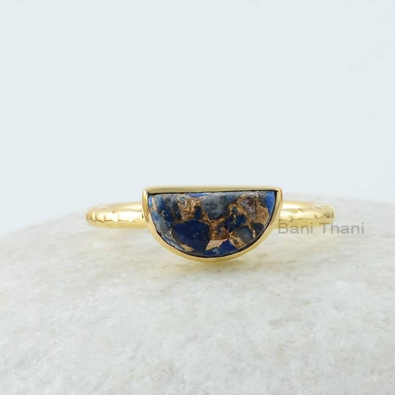 Halbmond Ring, Kupfer Lapis Lazuli 5 X 10 Mm Edelstein, 18K Vergoldet Lünette 925 Silber Eleganter Ring Für Frauen von BaniThani