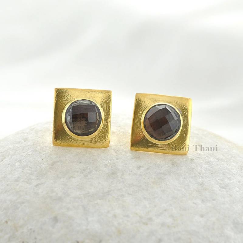 Handgemachte Ohrstecker, Rauchquarz Runde 7 Mm Edelstein Ohrringe, Mikron Vergoldete Texturierte 925 Sterling Silber Geschenk Für Sie von BaniThani