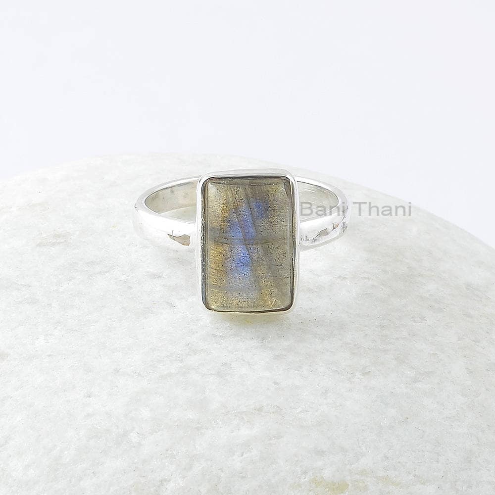 Labradorit Silberring, 8 X 12 Mm Rechteck Edelstein Ring, Sterling Silber Lünette Beste Geschenk Für Frau von BaniThani