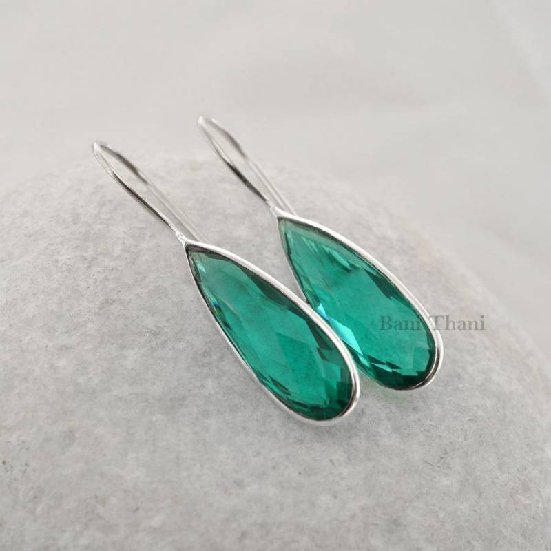 Lange Birnenohrringe Teal Quarz Facettierte Edelstein Ohrringe 925 Sterling Silber Ohrringe, 8 X 25 Mm Größe Ohrhänger Für Geburtstag Jahrestag Lange Birnenohrringe Teal Quarz Facettierte Edelstein Ohrringe 925 Sterling Silber Ohrringe, 8 X 25 Mm Größe Ohrhänger Für Geburtstag Jahrestag von BaniThani