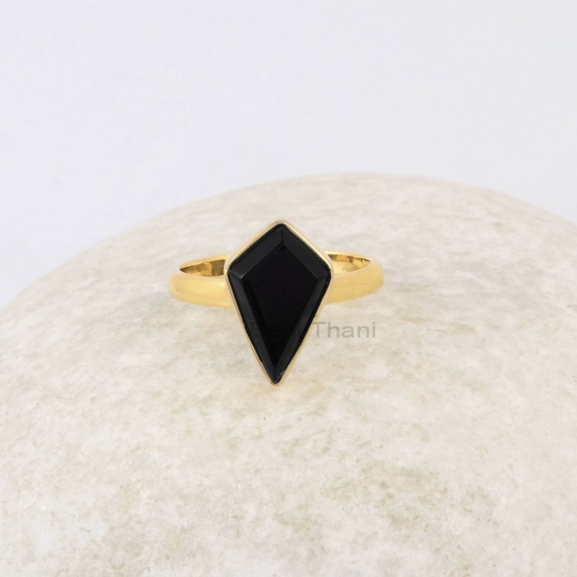 Natürlicher Schwarzer Onyx Edelstein Ring - Vergoldeter Für Frauen 925 Sterling Silber Einfassung Geschenk Sie Vintage Versprechen von BaniThani