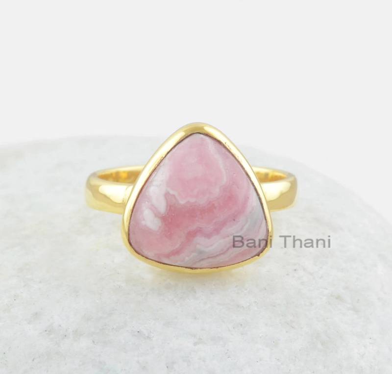 Rhodochrosit Edelstein Ring - 12 Mm Trillion 925 Massiv Silber Vergoldeter Handgemachter Geschenk Für Sie Damen Schmuck von BaniThani