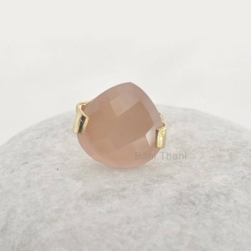 Rosa Chalcedon Edelstein Ring - Vergoldeter Für Frauen Handgemachter Schmuck Brautring von BaniThani