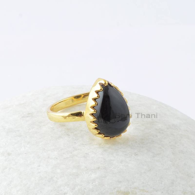 Schwarzer Onyx Ring, 10 X 14 Mm Birne Edelstein 925 Sterling Silber Zick Zack Vergoldeter Geschenk Für Frauen, Jahrestag Ring von BaniThani