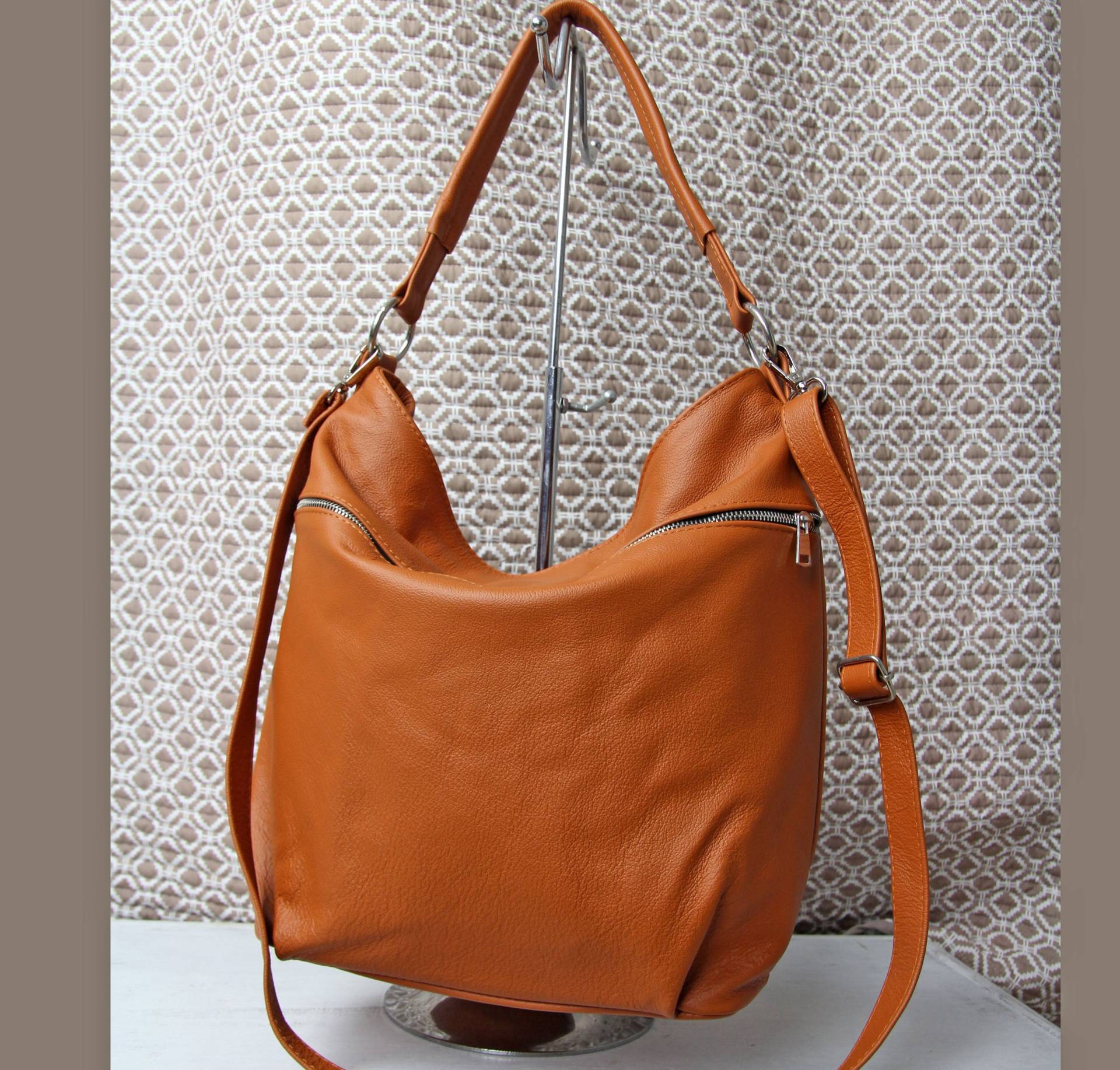 Dunkel Orange Leder Hobo Tasche Crossbody - Jeden Tag Leder Umhängetasche Weiche Hobo Frauen Ledertasche Mit Reißverschlusstasche von BarbaraLeatherDesign