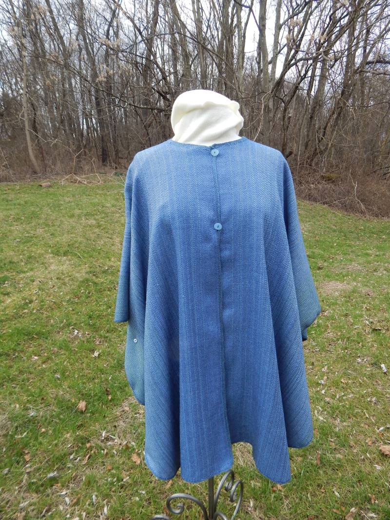 Handgewebtes Cape Handgewebtes Cape von BarbarasWeaveandWear