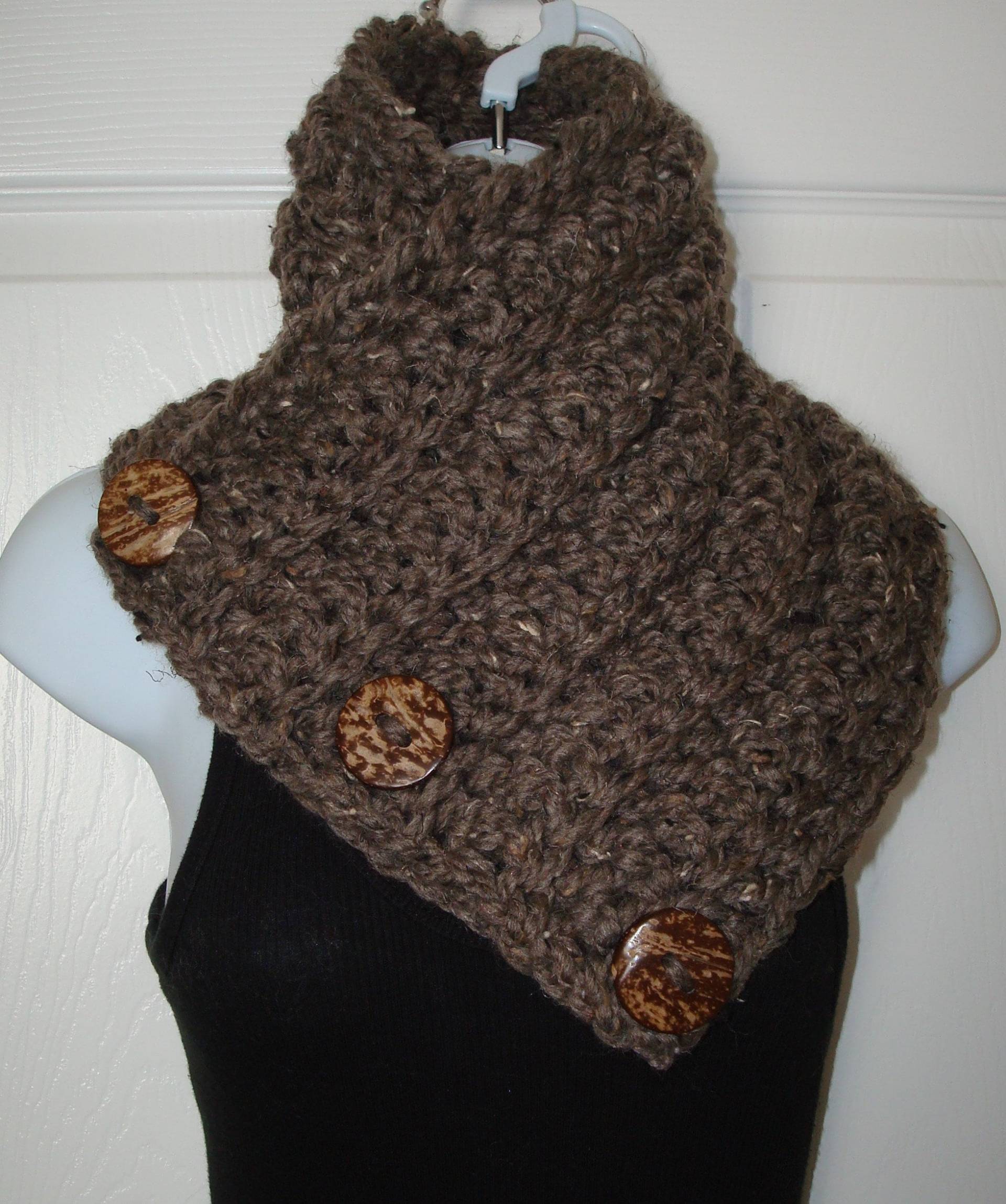 Cowl/Mount Rose Winter Grob Gerippter Knopf Barley Braun Schal/Warmer Schal/Snowboarder Schal/Damen Accessoires/Herbst Schlauchschal von BarbiesCraftingNook