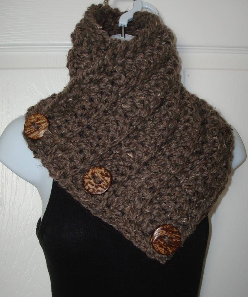 Cowl/Mount Rose Winter Grob Gerippter Knopf Barley Braun Schal/Warmer Schal/Snowboarder Schal/Damen Accessoires/Herbst Schlauchschal von BarbiesCraftingNook