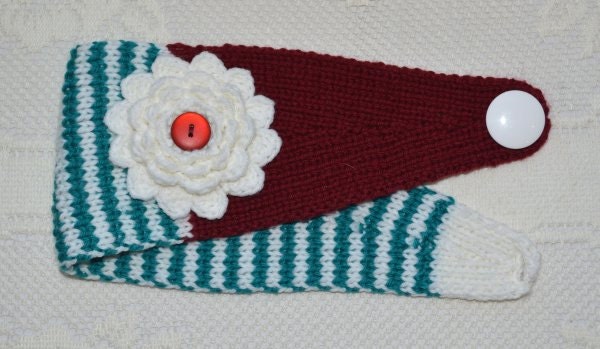 Handgestricktes Stirnband/Ohrenwärmer Aus Merinowolle in Hollyberry Rot, Marina Grün Und Weiß | Artikel #172 Handgestricktes Stirnband/Ohrenwärmer Aus Merinowolle in Hollyberry Rot, Marina Grün Und Weiß | Artikel #172 von BarbooCreations