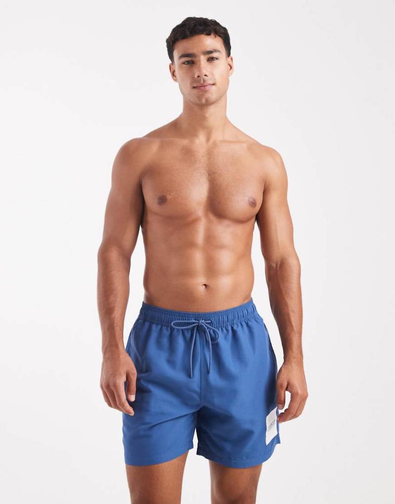 Barbour International - Badeshorts in Nordseeblau mit Logo von Barbour International