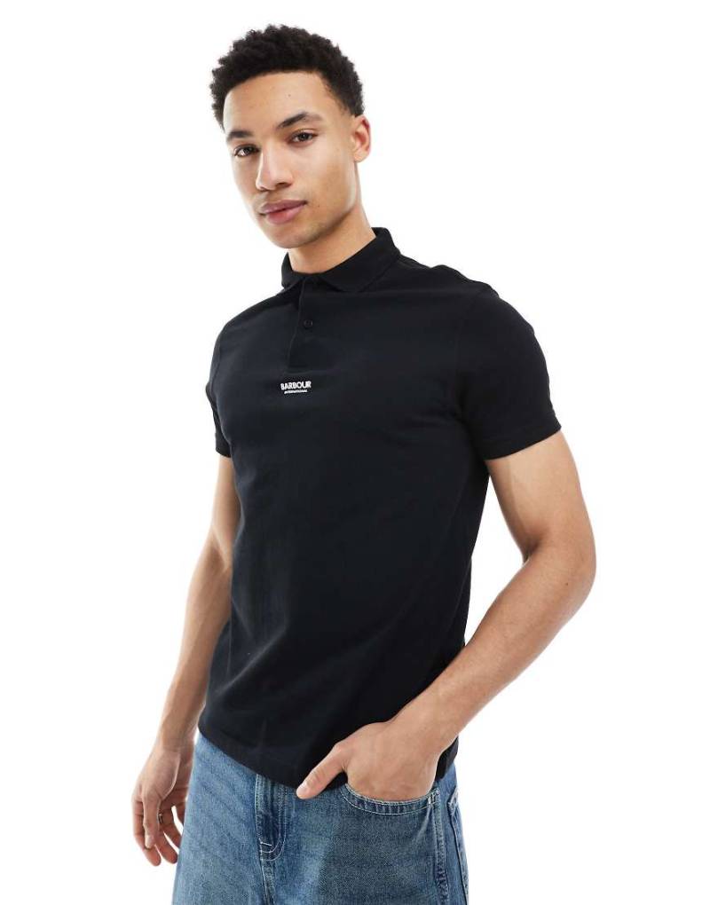 Barbour International - Formula - Polohemd in Schwarz, exklusiv bei ASOS von Barbour International
