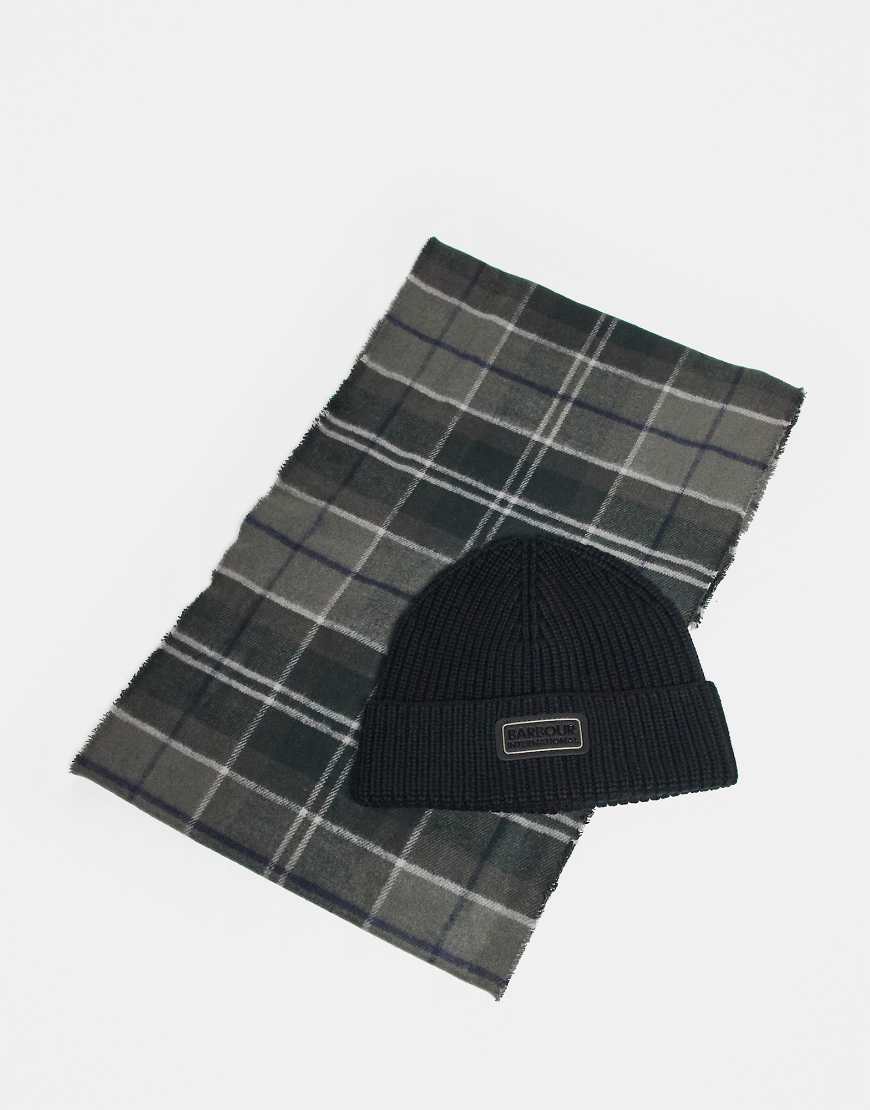 Barbour International - Sweeper - Geschenkset aus Strickmütze und Schal in Schwarz von Barbour International