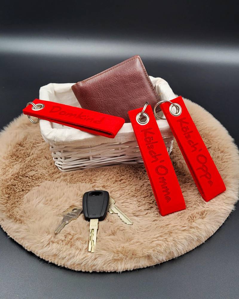 Kölner Schlüsselanhänger Aus Filz - Rote Köln-Anhänger Geschenk Köln Kölsche Familie Jung, Kölsch' Mädche, Domkind Etc von BarcodePonyCgn