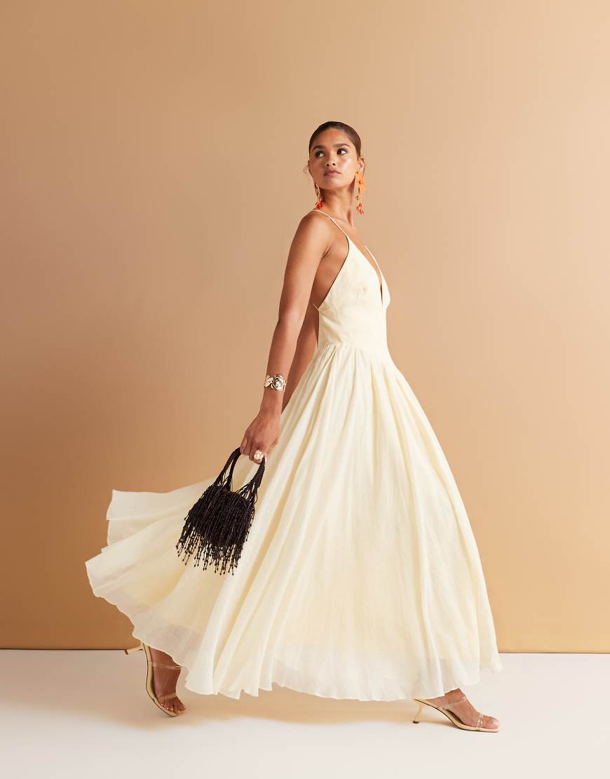 Bardot - Arletha - Neckholder-Maxikleid in Kanariengelb Bardot - Arletha - Neckholder-Maxikleid in Kanariengelb von Bardot