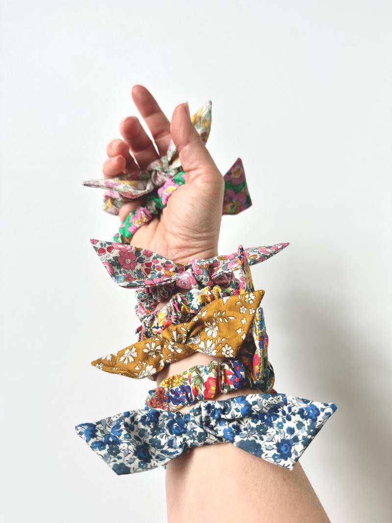 Die Liberty-Serie | Mehrere Muster Stirnband Oder Petite Knot Scrunchie Separat Erhältlich Freiheit Von London von BardotBowGallery