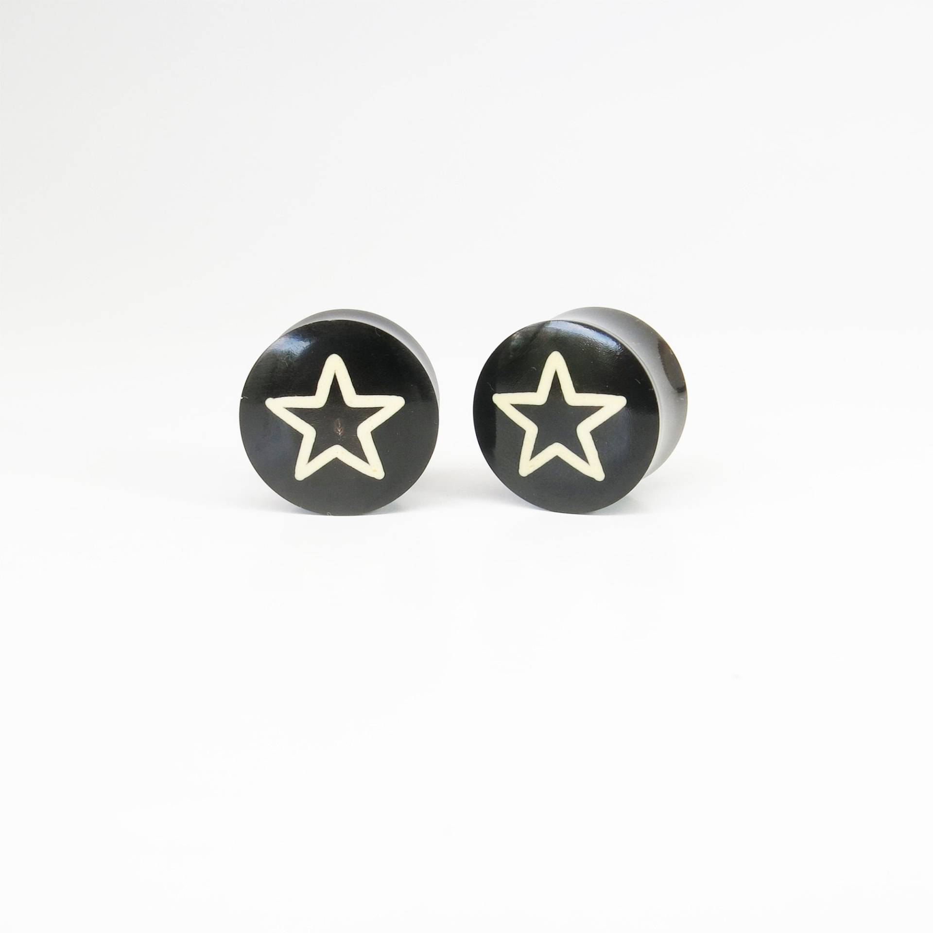 Buffalo Horn Vintage Weiß Hohl Stern Grafik Plugs I Bild Ohrmesser Double Flare Logo von BareBonesOrganics