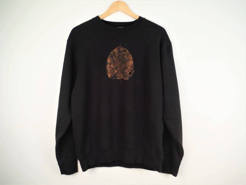 Leaf Print Schwarz Sweatshirt Handgefärbt Unisex Blätter Pullover Natur Inspiriert von BareCanvasClothing