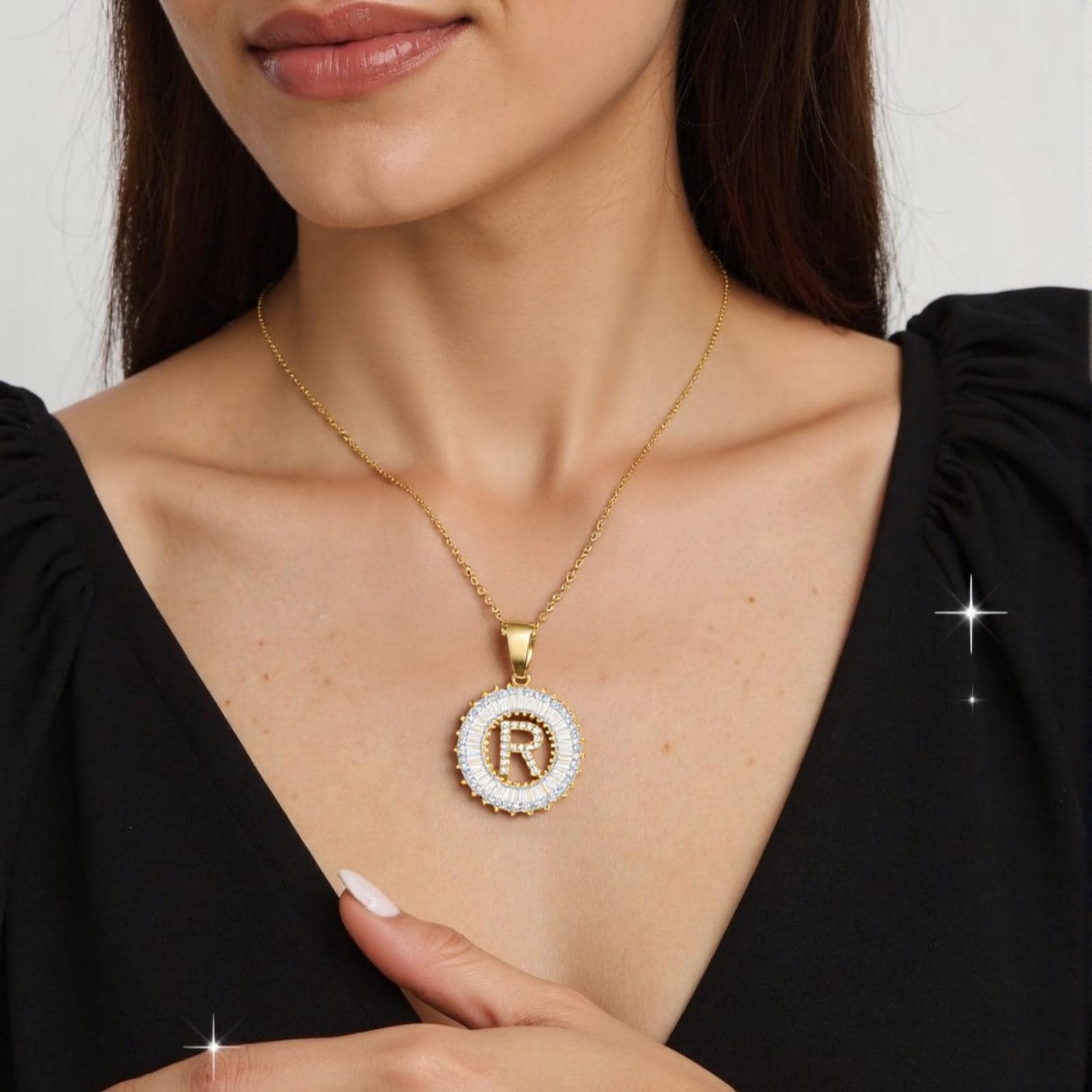 Nitial Necklaces, For Mother, Bestie, Sister, Birthday Gift, Minimalist Initial Necklace With Name, Pave Diamond Round Pendant Necklace Nitial Necklaces, For Mother, Bestie, Sister, Birthday Gift, Minimalist Initial Necklace With Name, Pave Diamond Round Pendant Necklace von BaronshopStudio