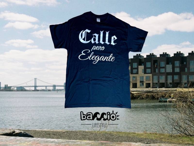 Calle Pero Elegante T-Shirt Calle Pero Elegante T-Shirt von BarrioLifestyleUS