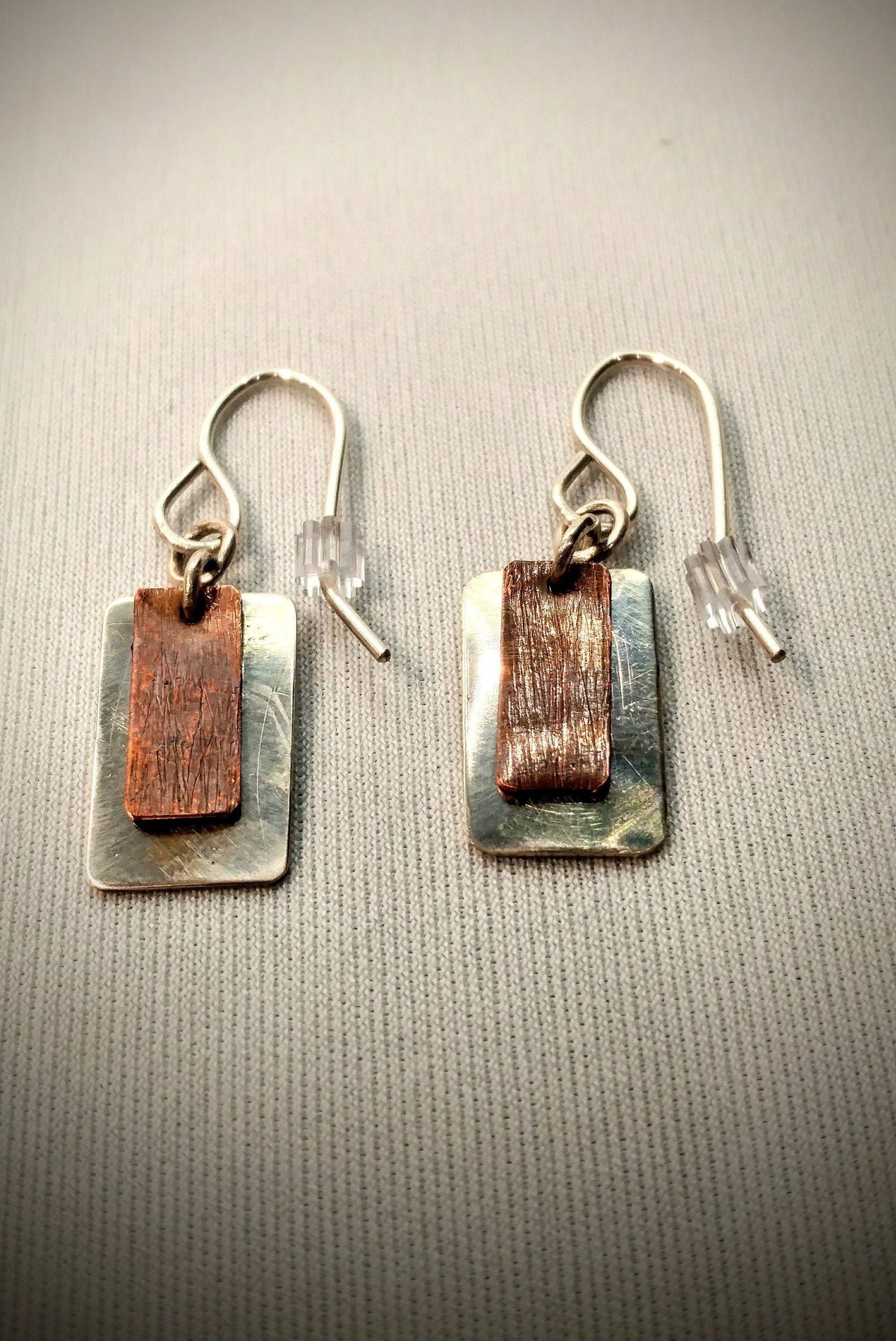 sterling Silber Ohrringe Mit Patiniertem Kupfer von BarryGrahamJewelry