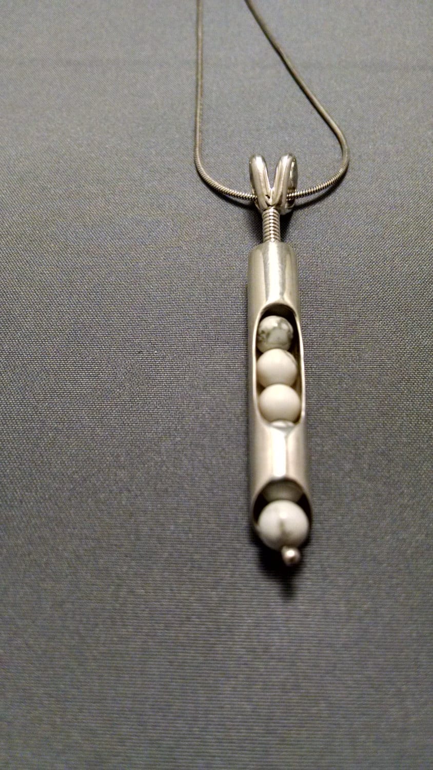 sterling Silber Tube Anhänger Mit 4 Mm Havelith Perlen von BarryGrahamJewelry