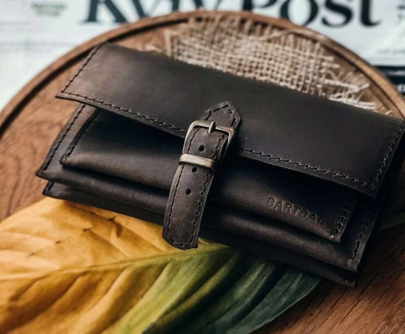 Damen Leder Geldbörse | Personalisierte Clutch Handy Mit Reißverschluss Organizer Für Frauen von BartBag