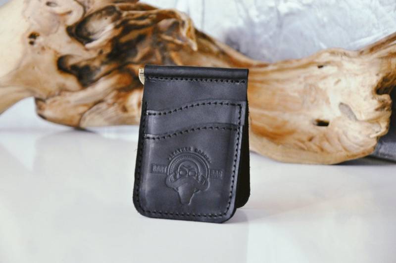 Geldklammer-Geldbörse Aus Leder Für Herren, Gravierte Geldklammer von BartBag