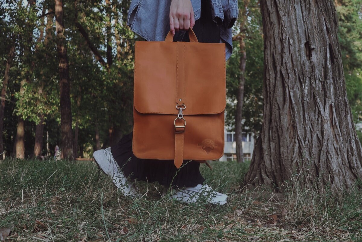 Großer Leder-Laptop-Rucksack Für Damen. Leder-Rucksack Herren von BartBag