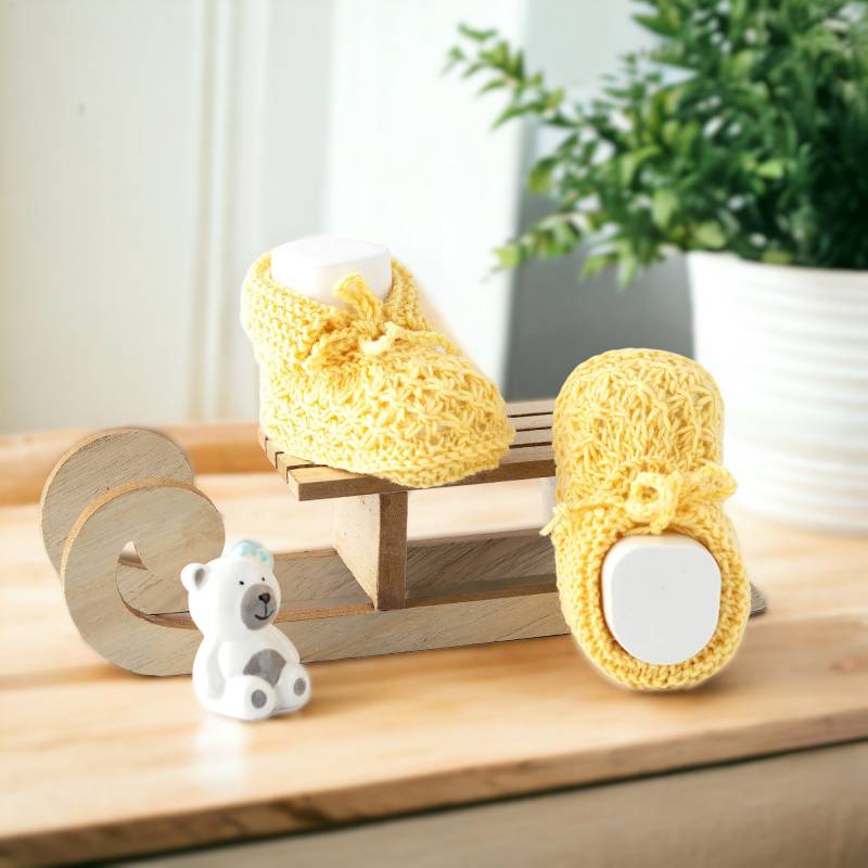 Babyschuhe Handgestrickt Aus Weicher Wolle Mit Sternchenmuster von BarunShop