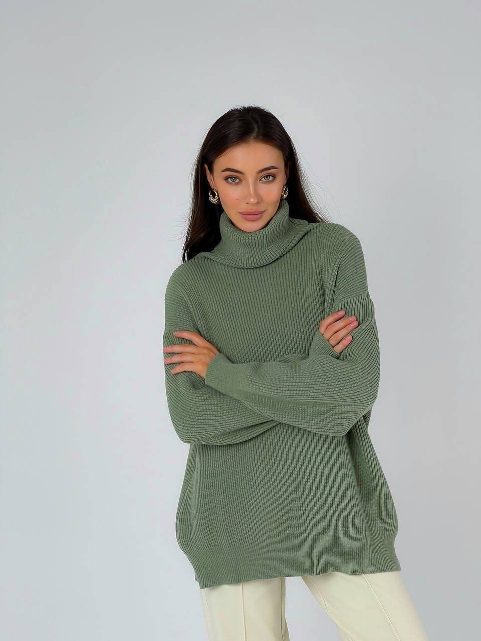 Olivgrüner Oversized-Pullover-Pullover Rollkragen, Warmer Pullover Für Frauen, Grüner Strickpullover Olive von BarvinokKnitwear