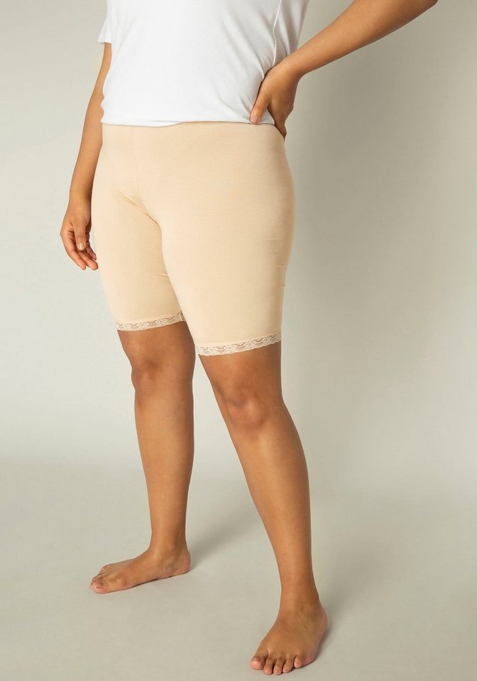 Base Level Curvy Radlerhose Ava mit Spitzenkante von Base Level Curvy