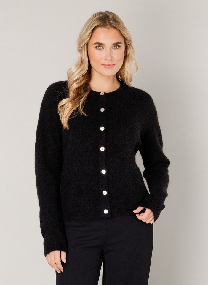 Base Level Cardigan Yuli mit Woll-Anteil und Knopfleiste von Base Level