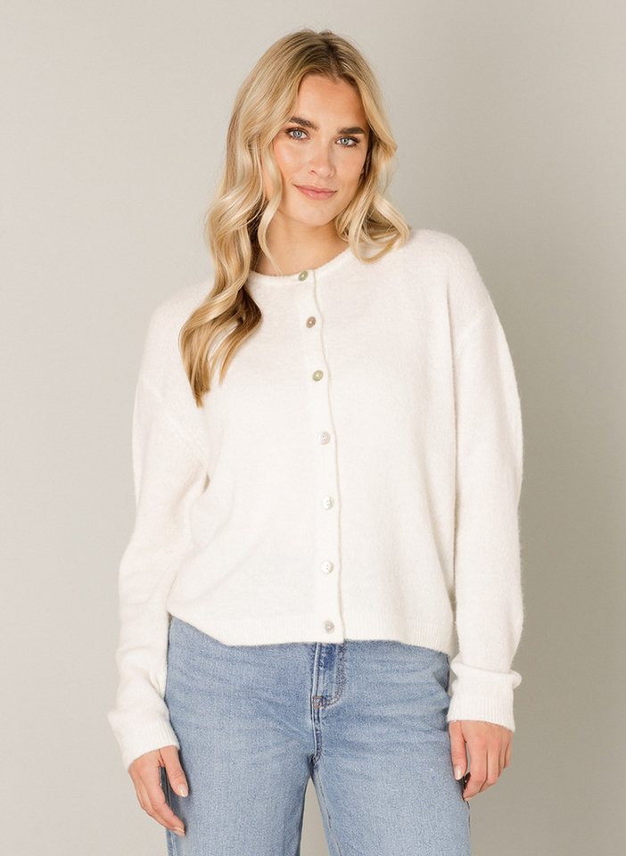 Base Level Cardigan Yuli mit Wolle von Base Level