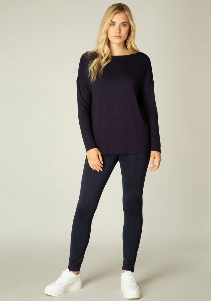 Base Level Langarmshirt Yessi In figurbetonter Form von Base Level