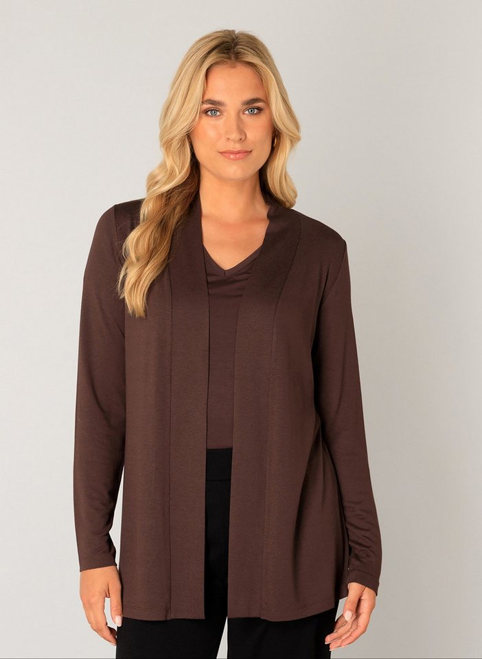 Base Level Strickjacke Yayla In elastischem Feinstrick von Base Level