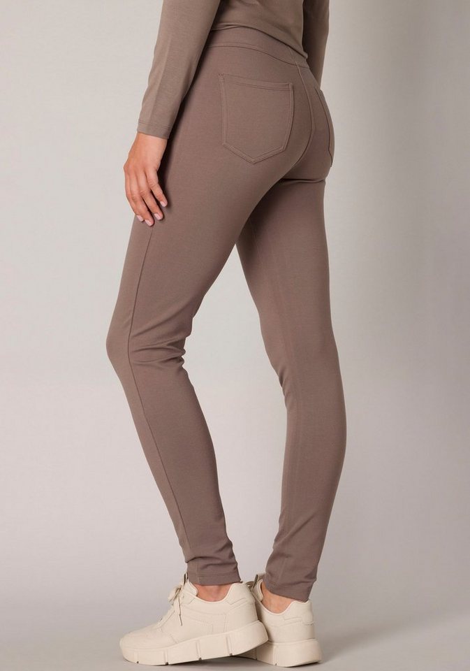 Base Level Treggings mit elastischem Bund Base Level Treggings mit elastischem Bund von Base Level