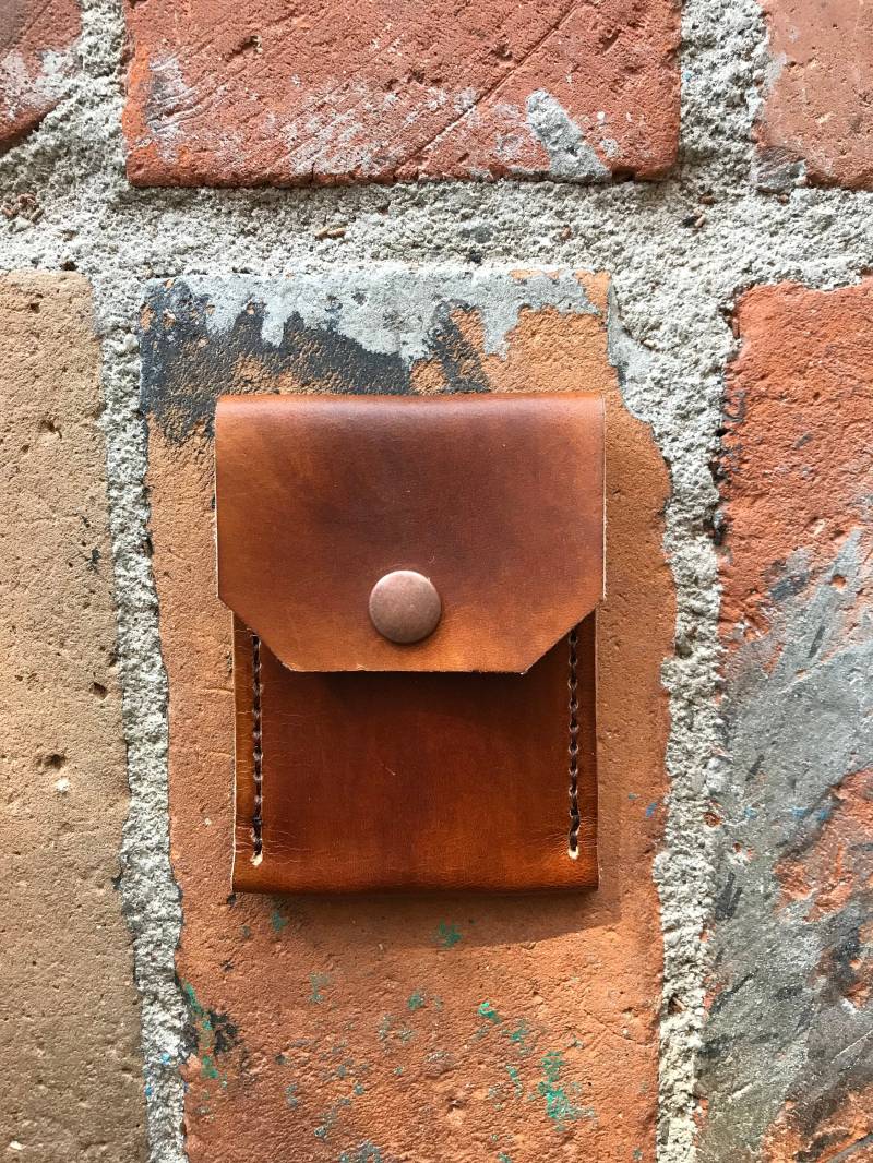 Rustikale Leder Karteninhaber/Geldbörse von BasementCulture