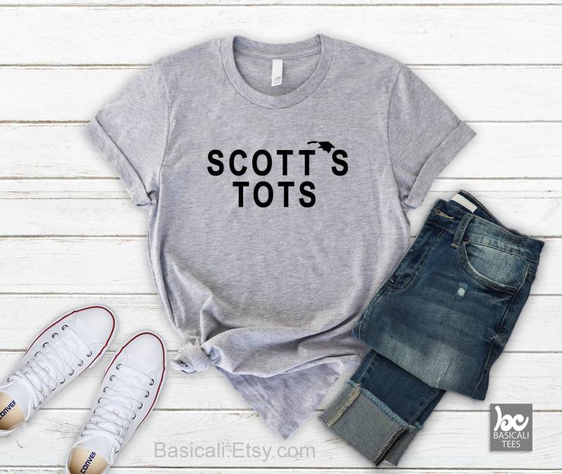 Scotts Tots Shirt Das Büro-Tv-Show-Fan-T-Shirt von BasiCali