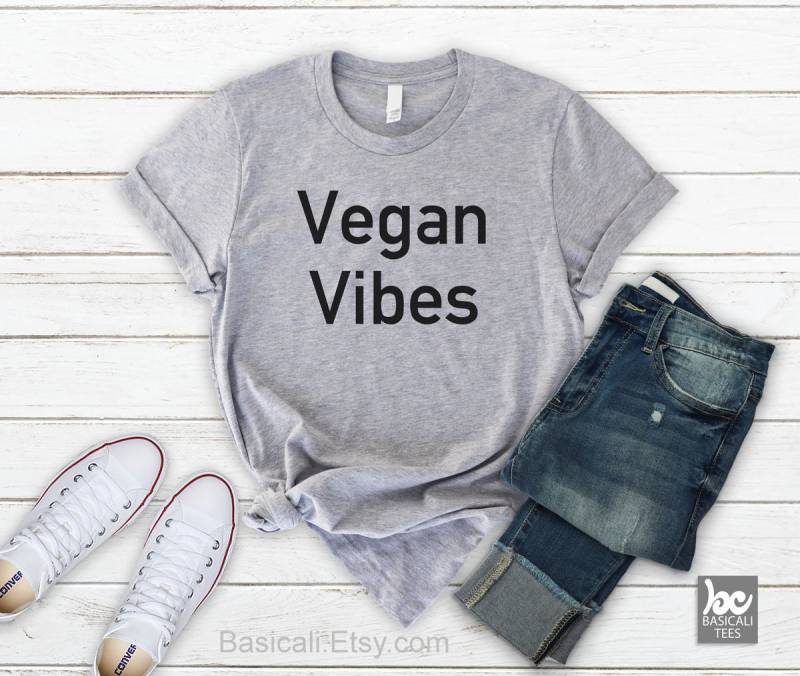 Vegan Vibes T-Shirt Weiches Bella Canvas Unisex T-Shirt von BasiCali