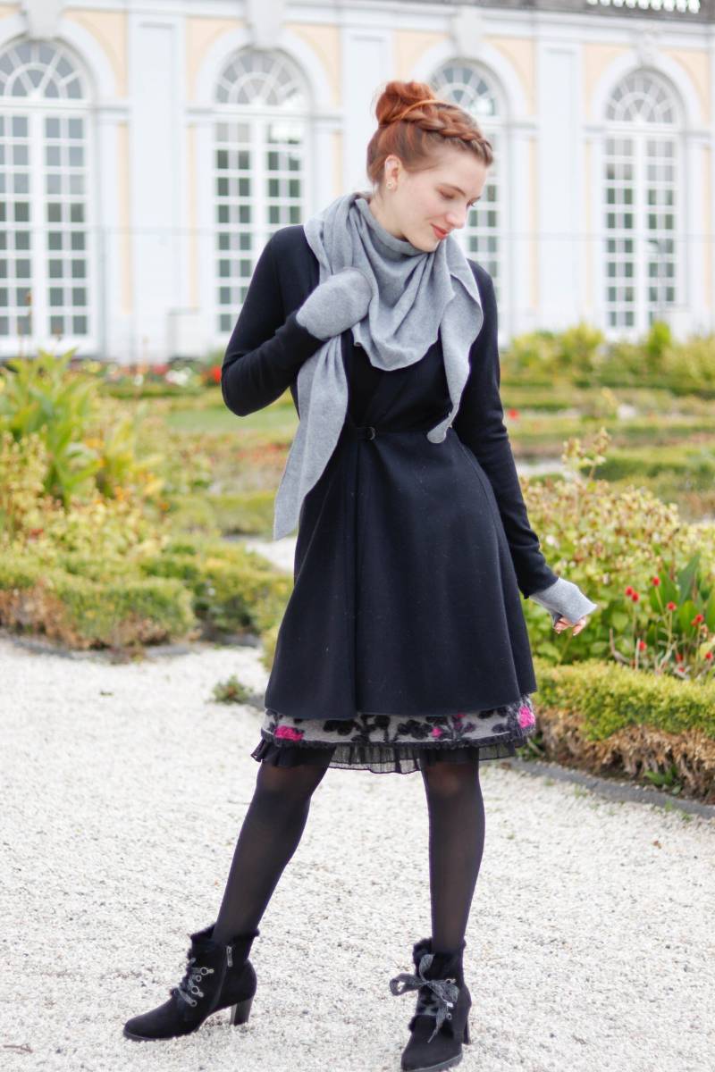 Cardigan Merinowolle Schwarz von BasiaKollek