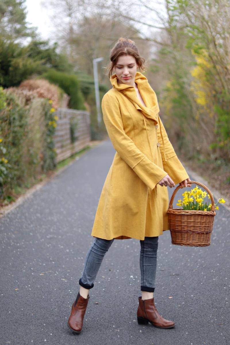 Leinen-Mantel Sommermantel Maisgelb von BasiaKollek