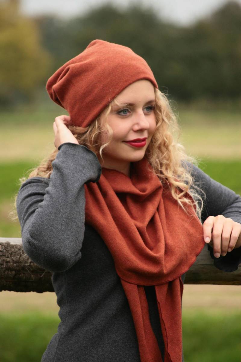 Mütze Beanie Merinowolle Terracotta Meliert von BasiaKollek