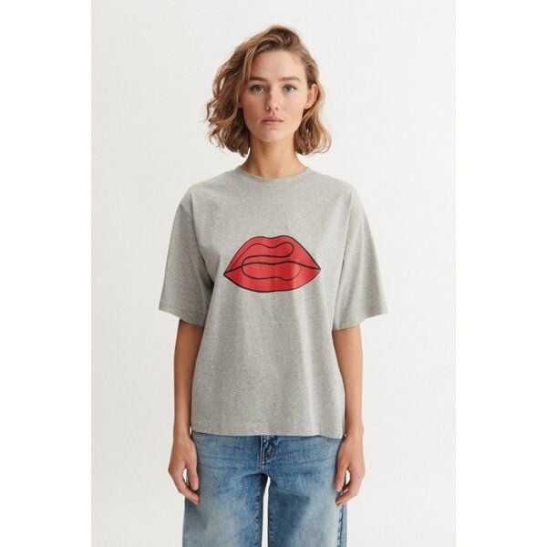 Basic Apparel T-Shirt RAJA RED LIP aus Bio-Baumwolle GOTS von Basic Apparel