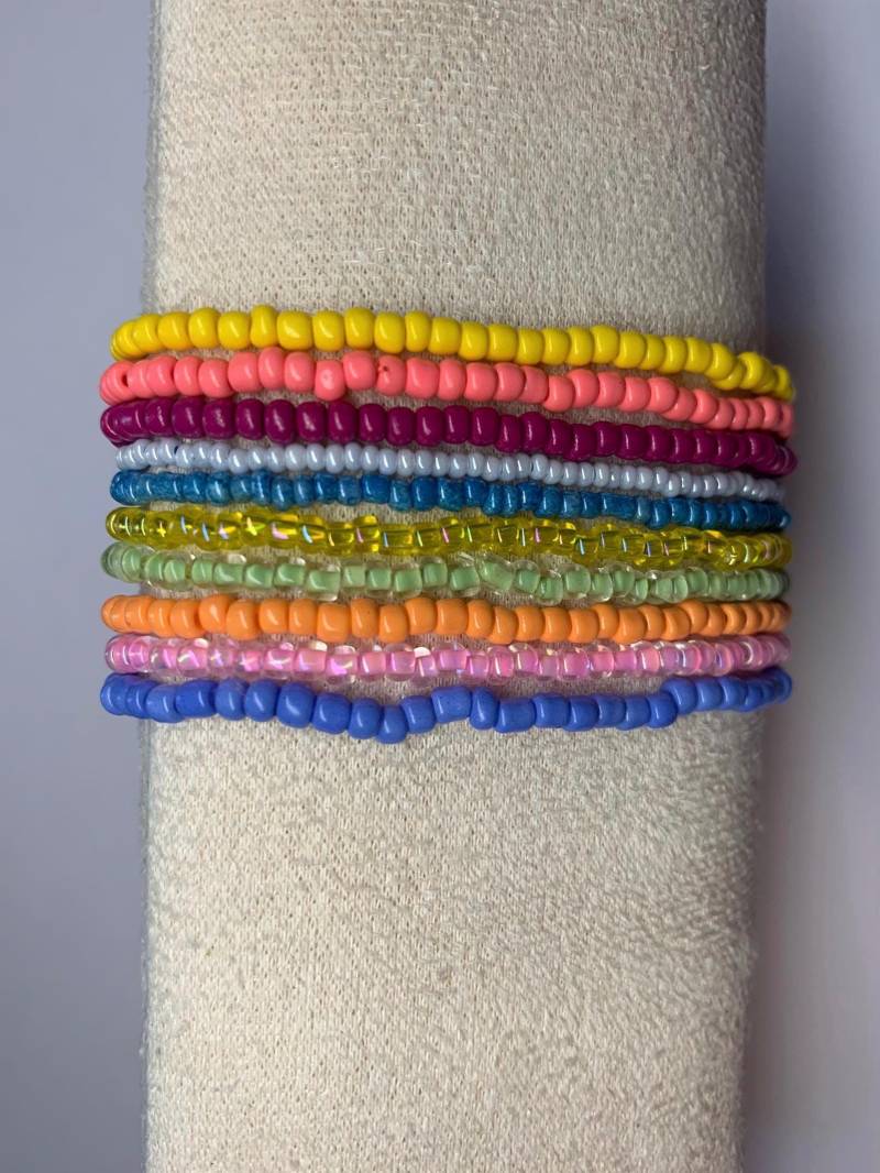 10Er Armband-Set Aus Rocailles-Perlen, Fröhlichkeit von Bastelanni