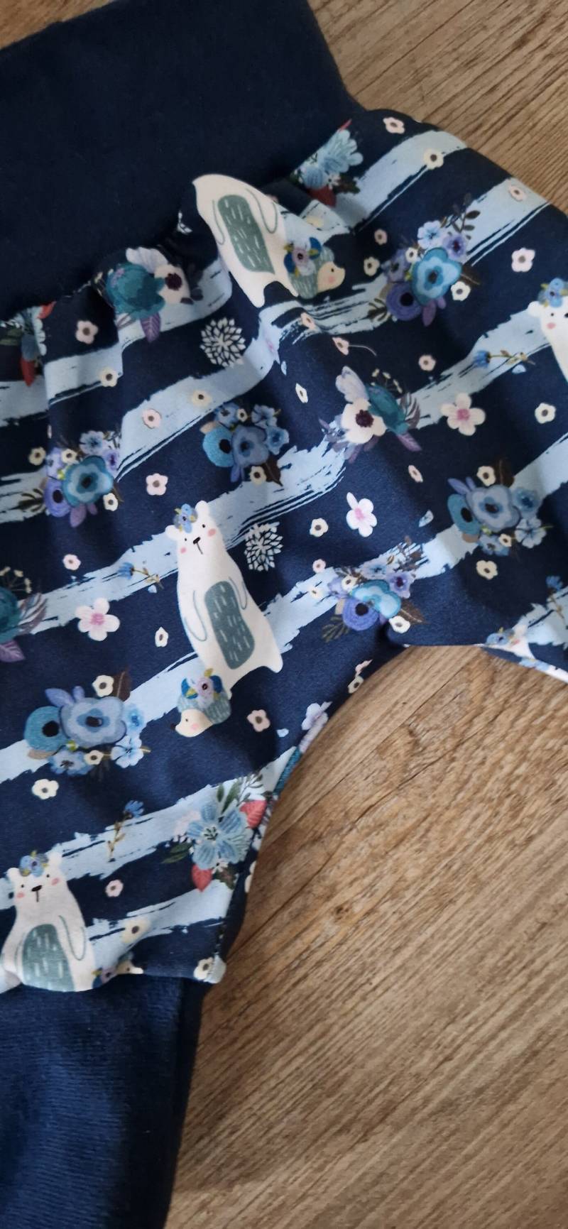 Handemade Babypumphose Gr. 62 Handemade Babypumphose Gr. 62 von Bastelfeesladen