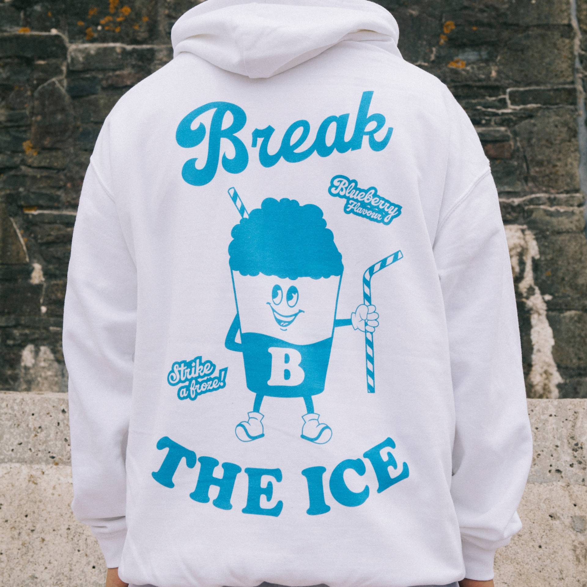 Break The Ice Herren Hoodie Mit Slush Drink Grafik von Batch1UK