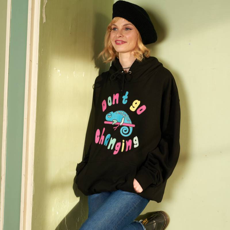 Don't Go Changing Women Es Slogan Hoodie von Batch1UK