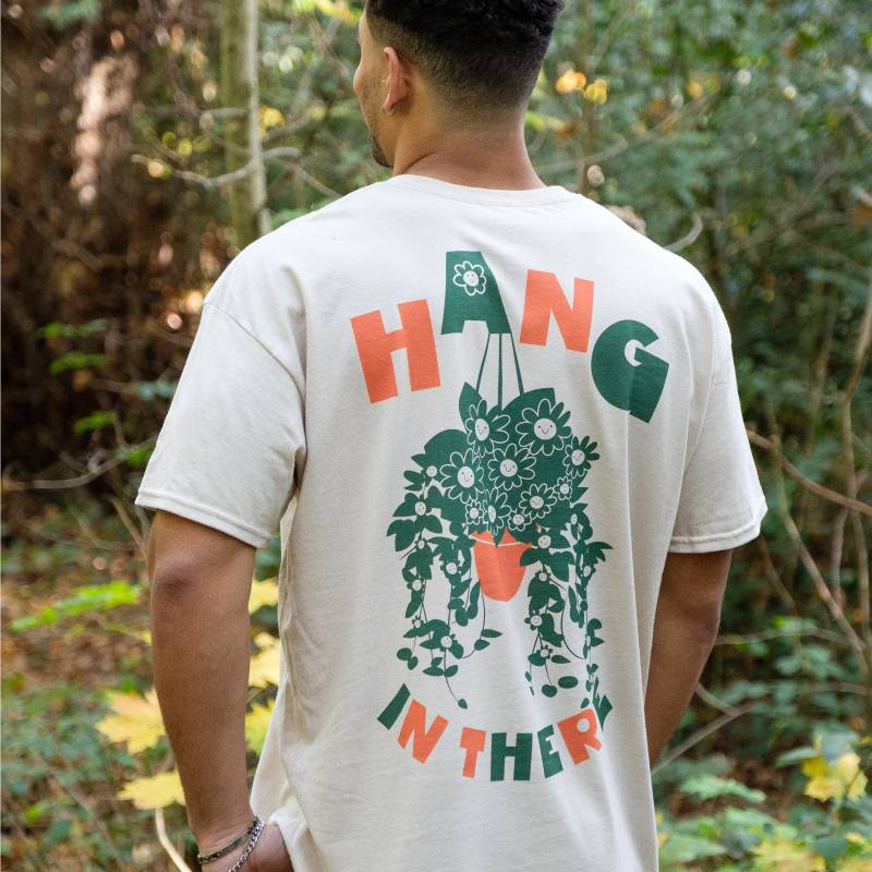 Hang in There Herren Spruch T-Shirt von Batch1UK