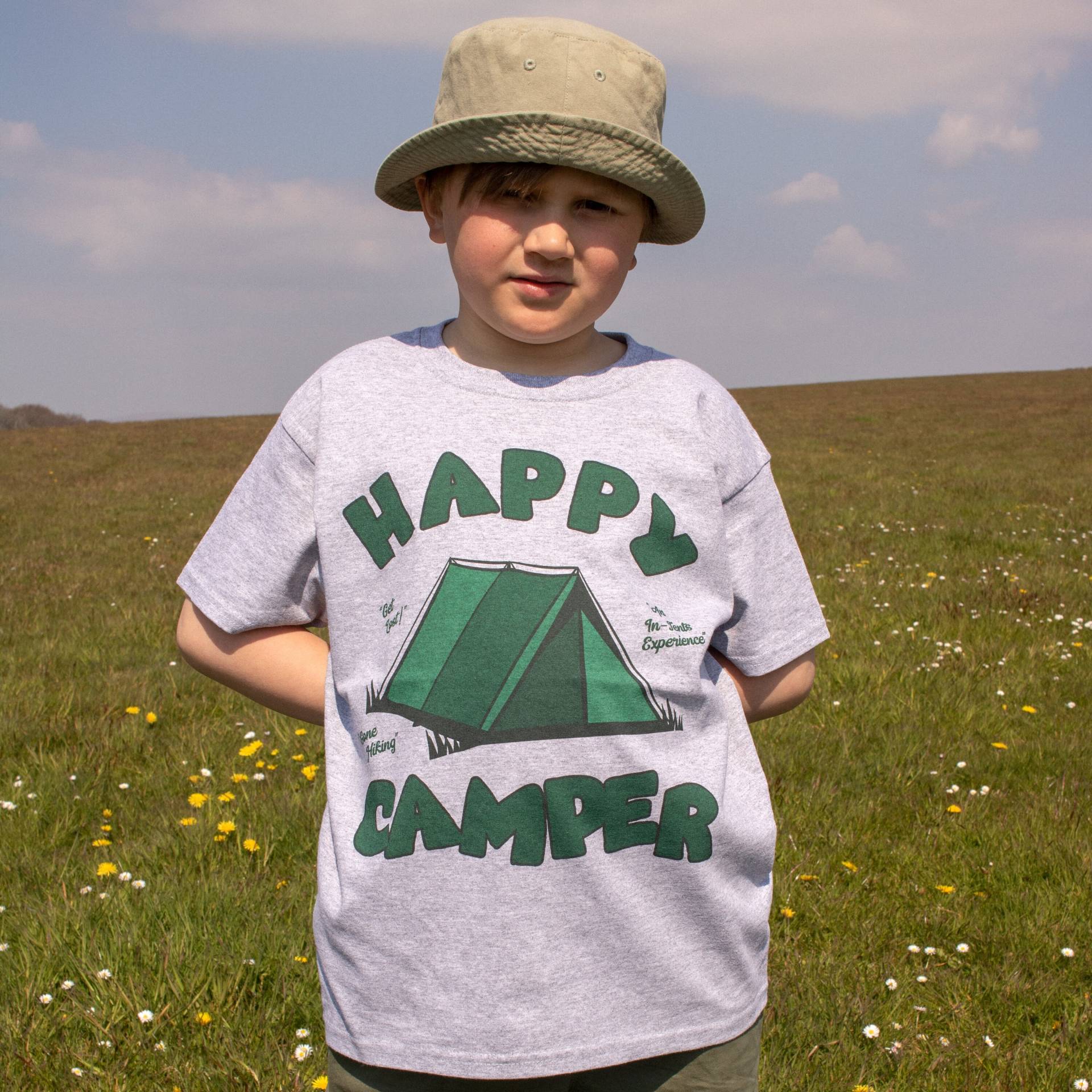 Happy Camper Jungs Camping Slogan T-Shirt von Batch1UK