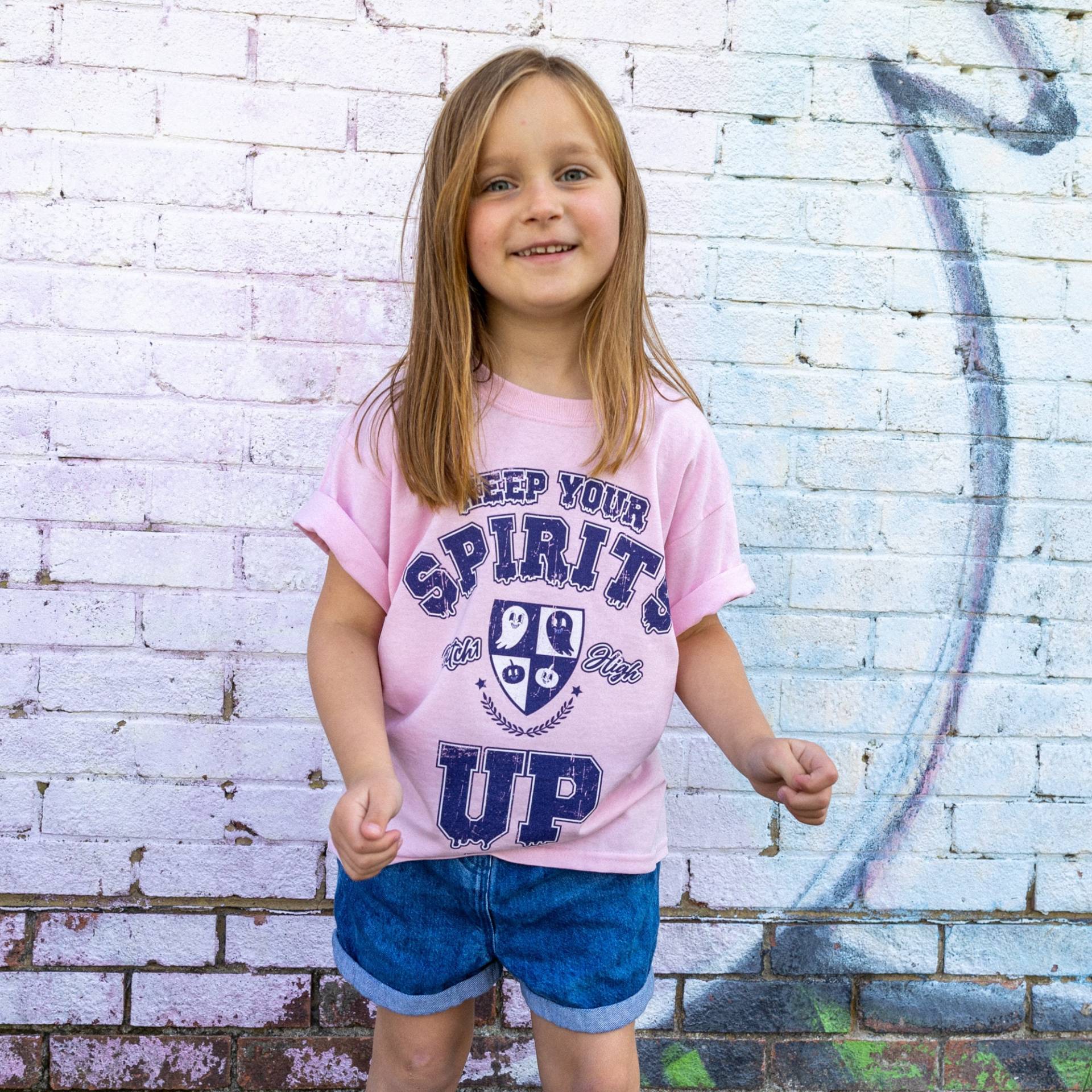Keep Your Spirits Up Mädchen Grafik T-Shirt von Batch1UK